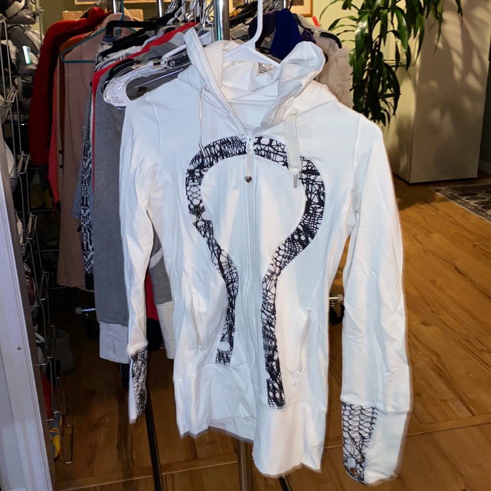 Lululemon full zip